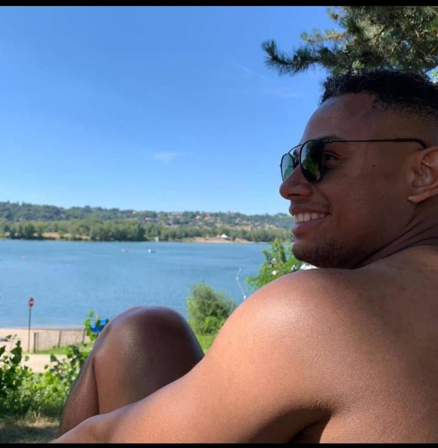 Profil de Malwenn, 44 ans, Rencontre gay à Les Planchettes (Neuchâtel)