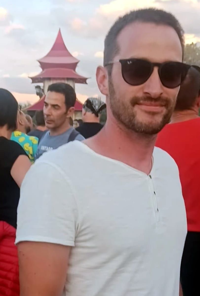 Profil de Salaheddine, 28 ans, Rencontre gay à Les Brenets (Neuchâtel)