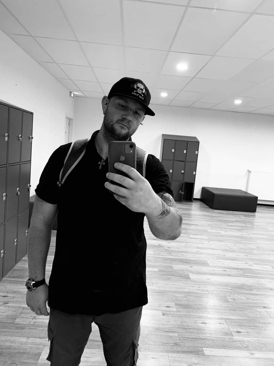 Profil de Kingsley, 31 ans, Rencontre gay à Les Ponts-de-Martel (Neuchâtel)