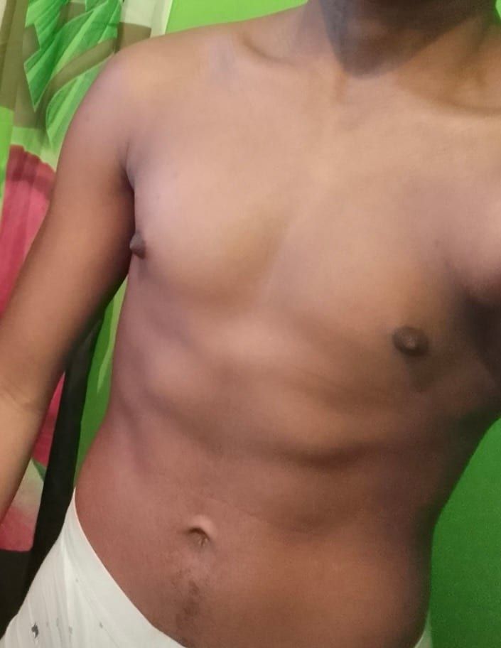 Profil de Tennessy, 38 ans, Rencontre gay à Engollon (Neuchâtel)