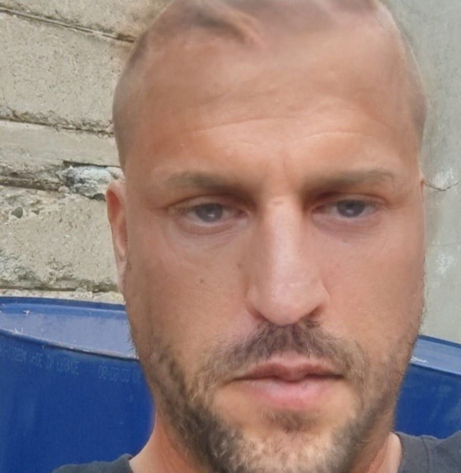 Profil de Drisse, 23 ans, Rencontre gay à Les Bayards (Neuchâtel)