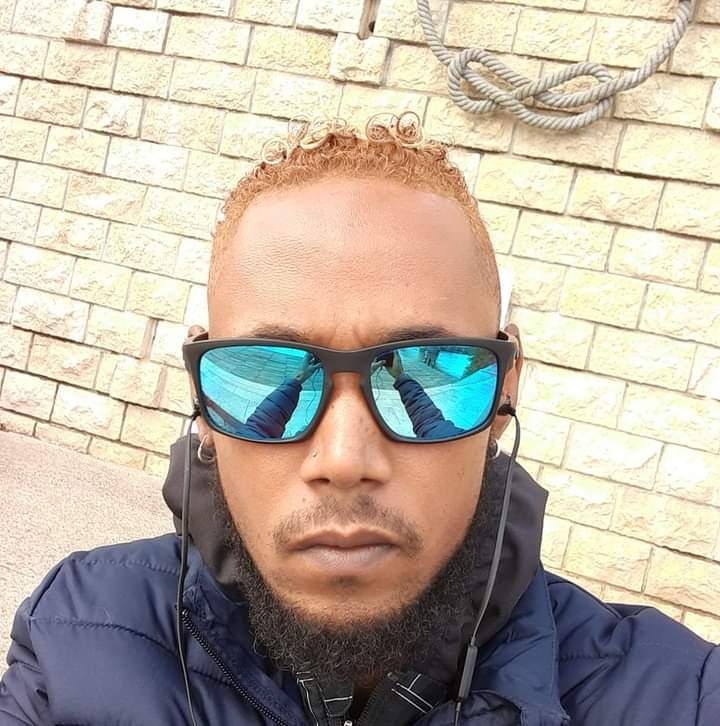 Profil de Murtaza, 33 ans, Rencontre gay à Fresens (Neuchâtel)