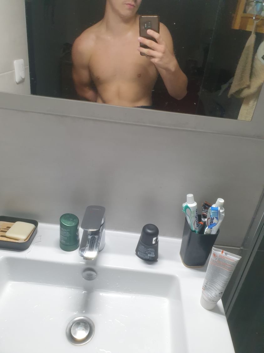 Profil de Fadil, 27 ans, Rencontre gay muscle à Les Sagnettes (Neuchâtel)