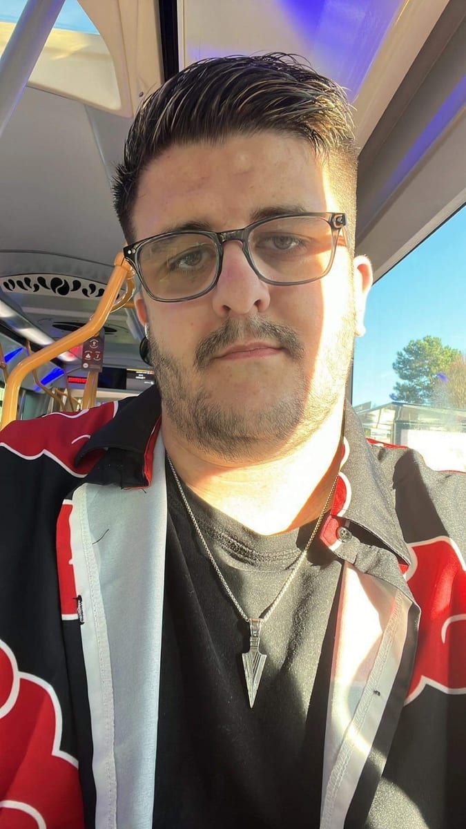Profil de Dorone, 42 ans, Rencontre gay à Le Prévoux (Neuchâtel)