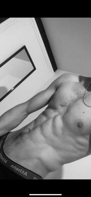Profil de Jezy, 41 ans, Rencontre gay à La Sagne NE (Neuchâtel)