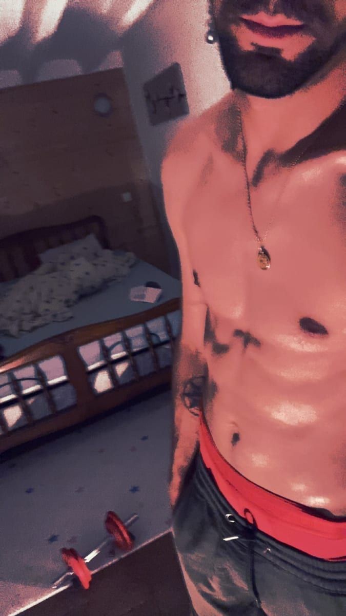 Profil de Mihran, 44 ans, Rencontre gay à Fresens (Neuchâtel)