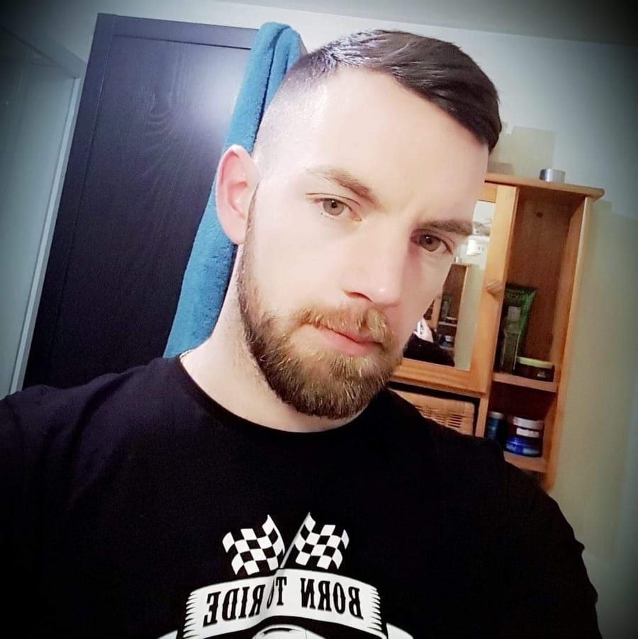 Profil de Marian, 23 ans, Rencontre gay arabe à Enges (Neuchâtel)
