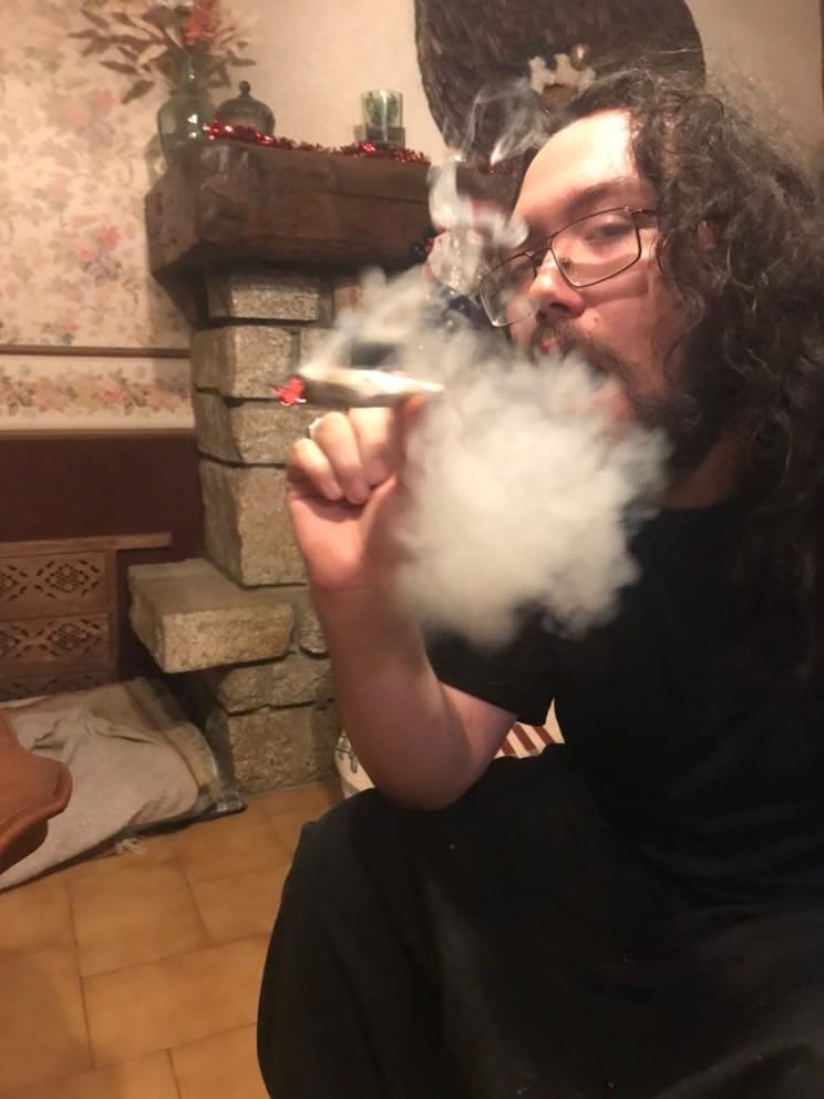 Profil de Giro, 24 ans, Rencontre gay à Saules (Neuchâtel)