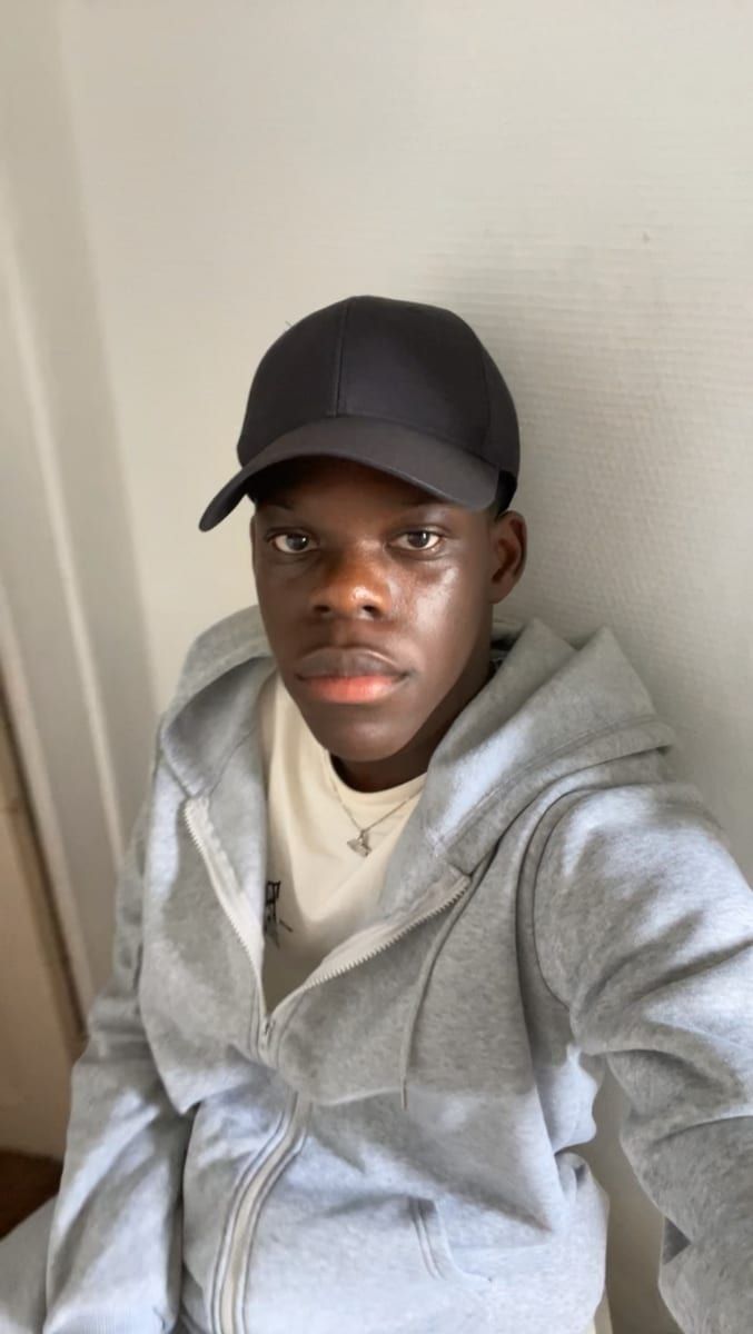 Profil de Ngoc, 40 ans, Rencontre gay à Cortaillod (Neuchâtel)