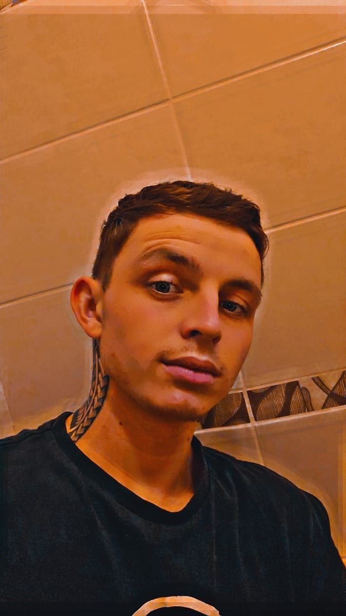 Profil de Raffael, 37 ans, Rencontre gay arabe à La Côte-aux-Fées (Neuchâtel)