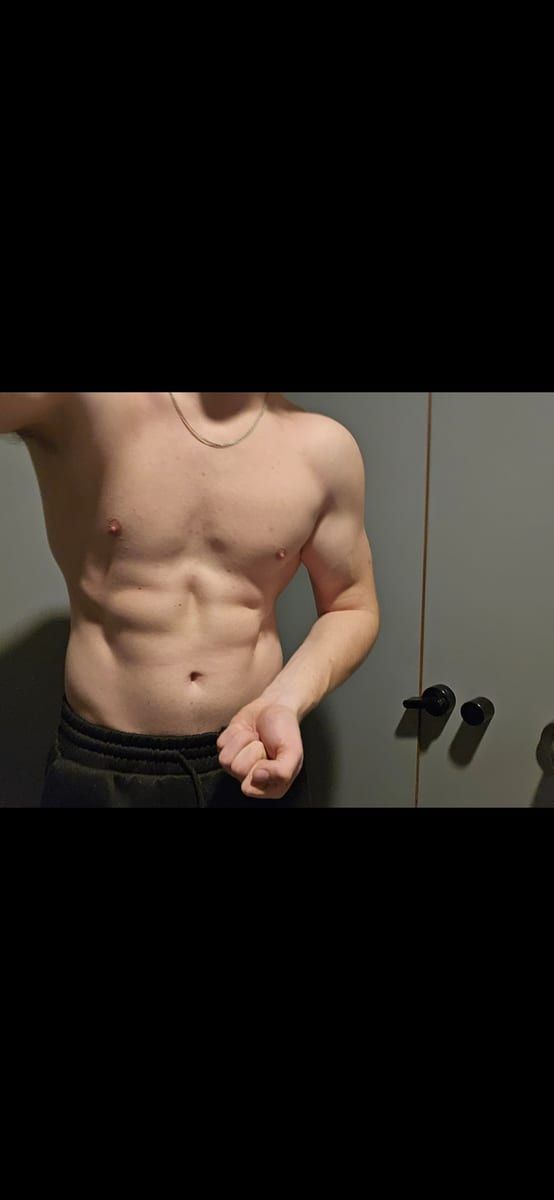 Profil de Nafaa, 22 ans, Rencontre gay à Areuse (Neuchâtel)