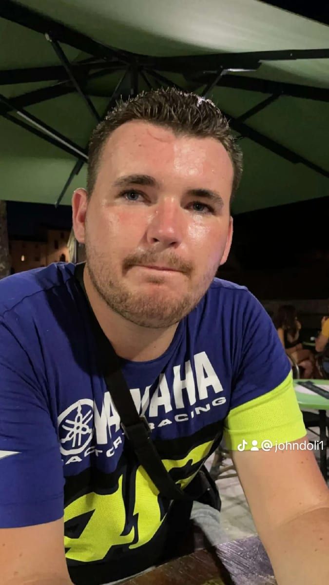 Profil de Azdine, 22 ans, Rencontre gay à Auvernier (Neuchâtel)