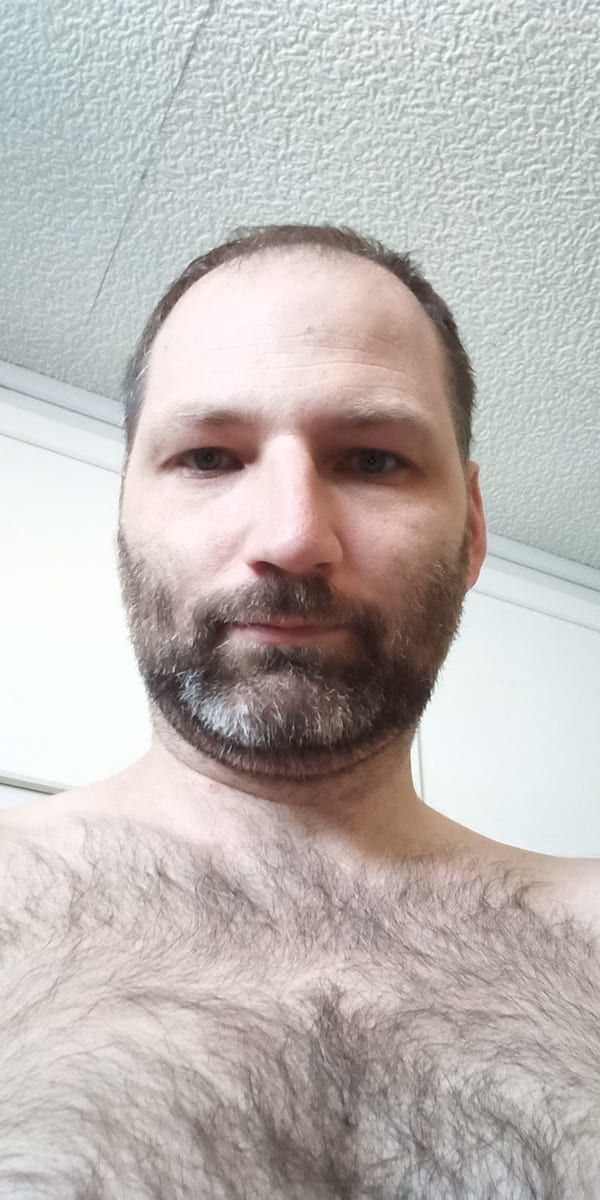 Profil de Sylvano, 24 ans, Rencontre gay à Buttes (Neuchâtel)