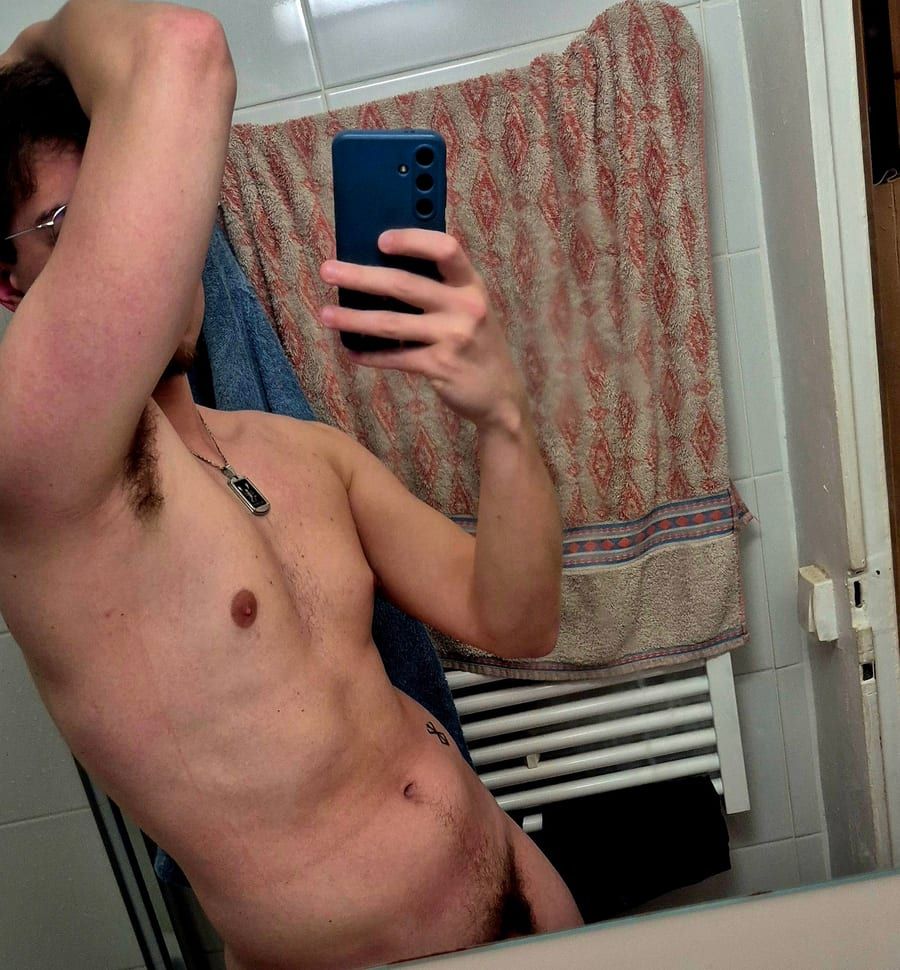 Profil de Raffy, 42 ans, Rencontre gay à Chézard-St-Martin (Neuchâtel)