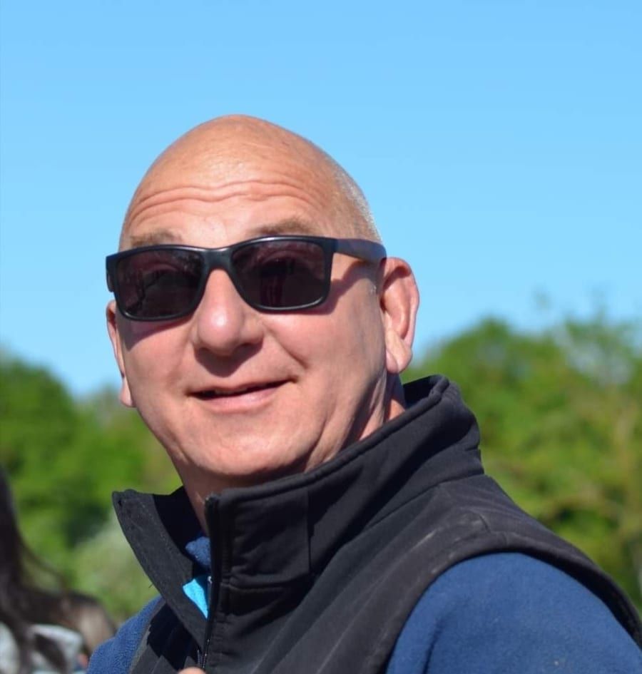 Profil de Donavan, 41 ans, Rencontre gay à Areuse (Neuchâtel)