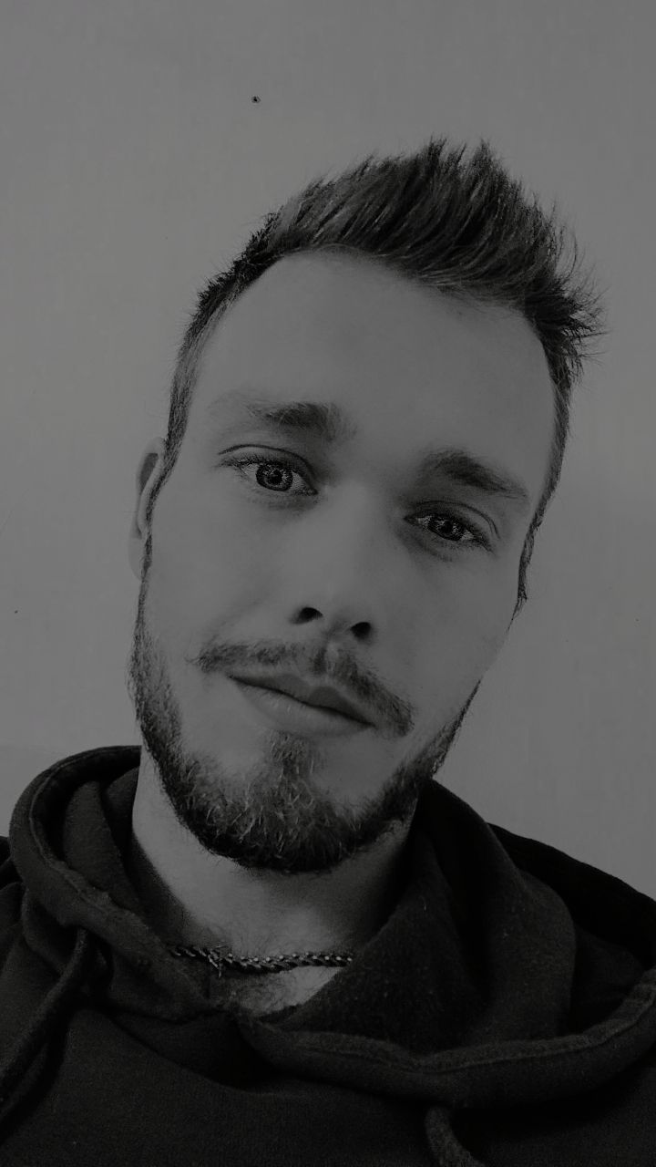 Profil de Nacim, 33 ans, Rencontre gay à Gorgier (Neuchâtel)