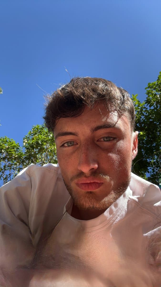Profil de Nedal, 43 ans, Rencontre gay à Buttes (Neuchâtel)