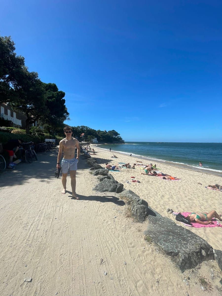 Profil de Kalide, 28 ans, Rencontre gay à Chaumont (Neuchâtel)