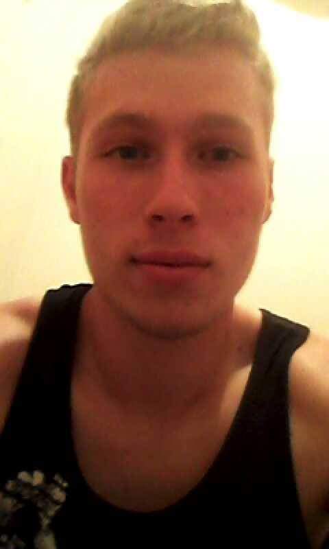 Profil de Jonatan, 29 ans, Rencontre gay à Wavre (Neuchâtel)