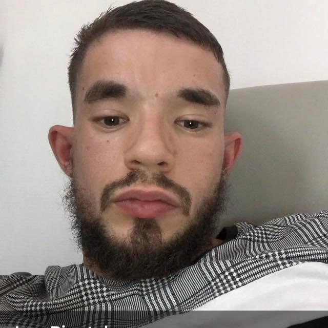 Profil de Gwenvel, 26 ans, Rencontre gay muscle à Les Verrières (Neuchâtel)