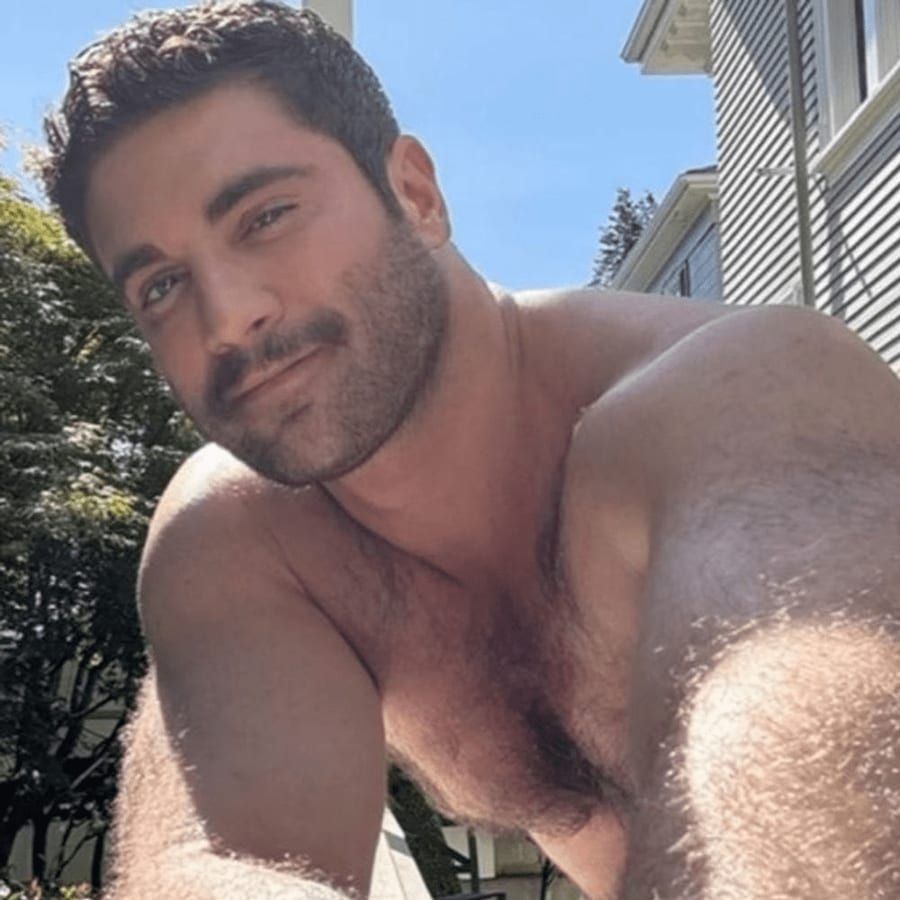 Profil de Nikolai, 28 ans, Rencontre gay black à La Chaux-du-Milieu (Neuchâtel)